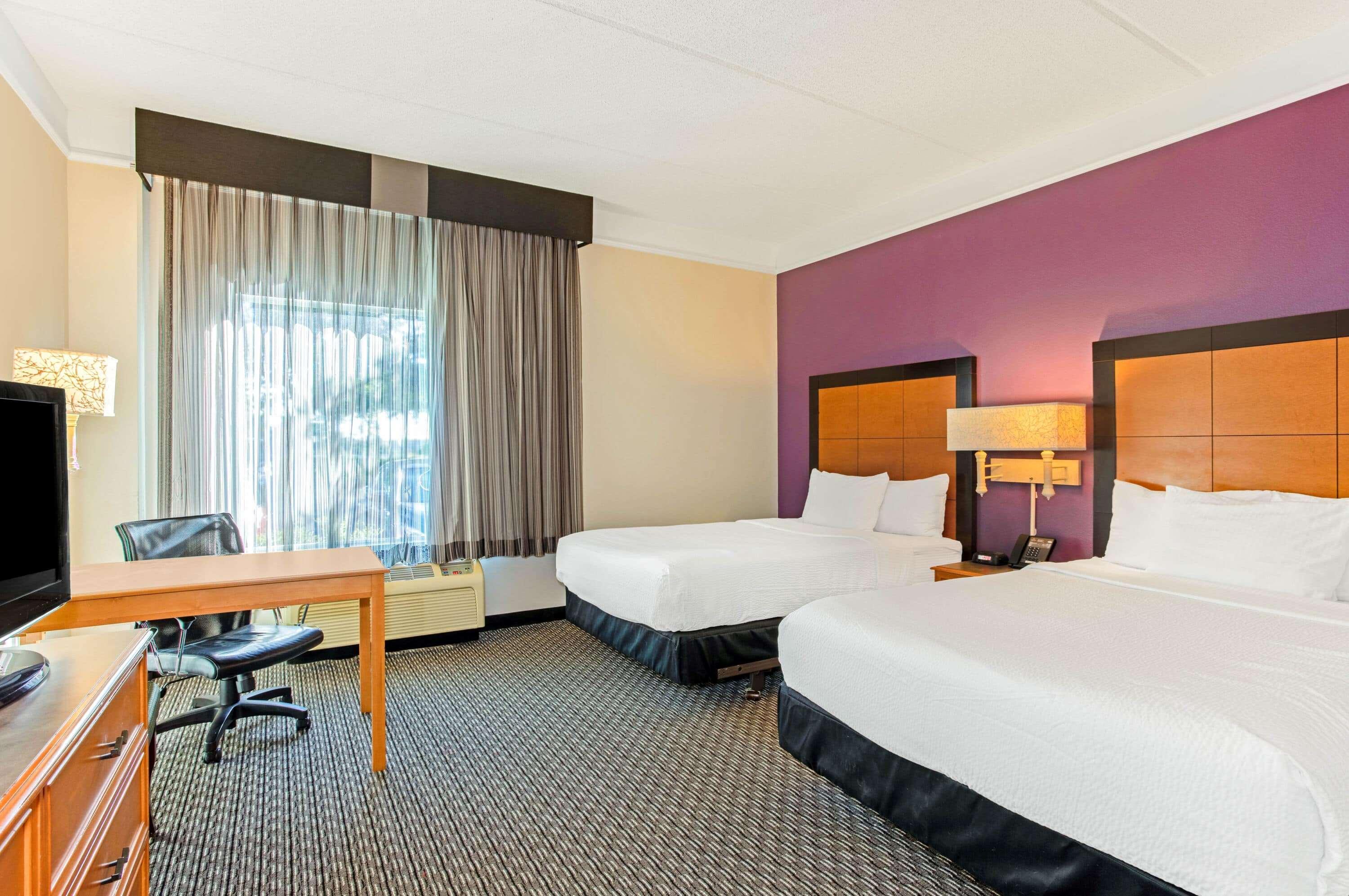 La Quinta By Wyndham Orlando I Drive/Conv Center Hotel Williamsburg Exterior photo